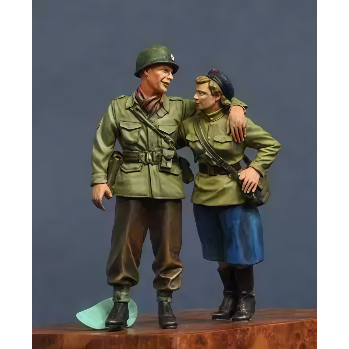 源模居GK 1/35树脂模型 美军和苏联女兵 手办白模 1665R