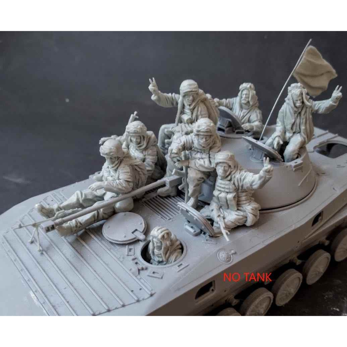 源模居GK 1/35树脂模型乌克兰突击队士兵(8人无坦克)手办白模946R