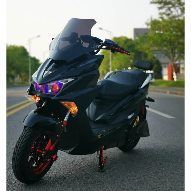 smax狮吼force宏图傻妹二代120v大功率电摩电动车锂电池台湾可发