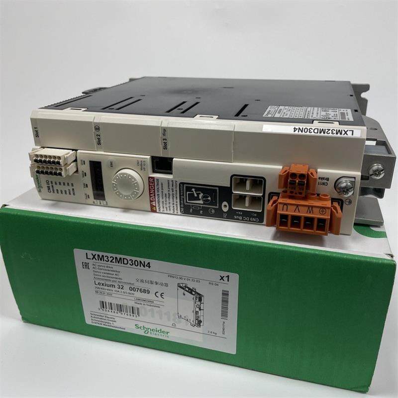 议价Scheider施耐德驱动器伺服LXM32MD30N4交流控制器新品质保一