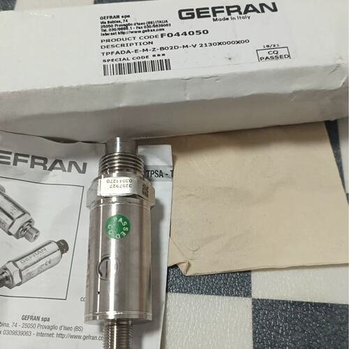 议价杰弗伦管道压力感测器 TPFADA-E-M-Z-B02D-M-V2130X000X00 全
