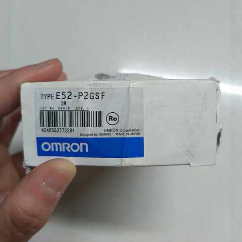 议价OMRON热电偶温度感测器E52-P2GSF CP1W-TS101全新正品现货议