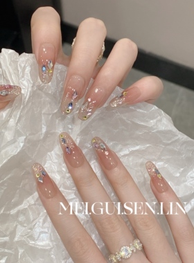 玫瑰森林游乐园2026新款亮晶晶穿戴甲手作长款高级感彩色钻美甲