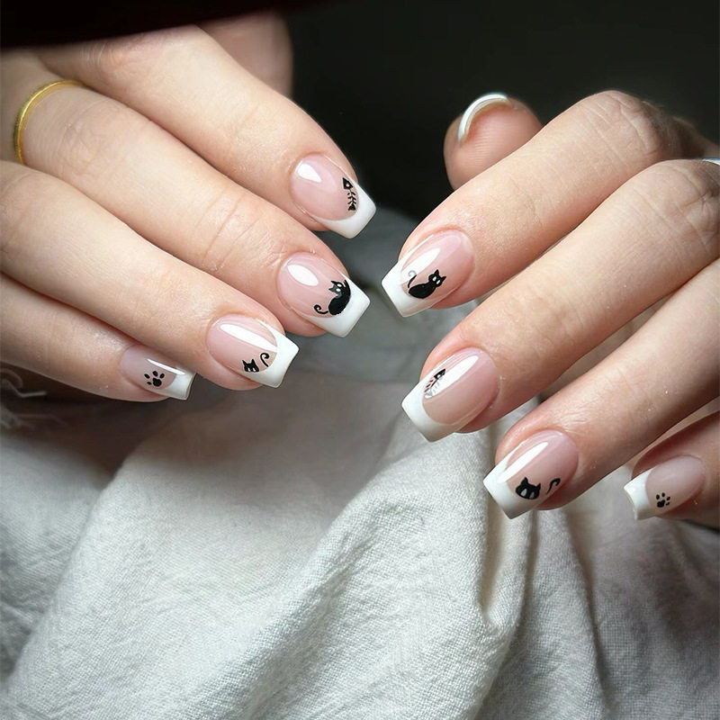 穿戴甲片卡通黑猫可拆卸短方指甲片法式美甲贴片可爱假指甲片24