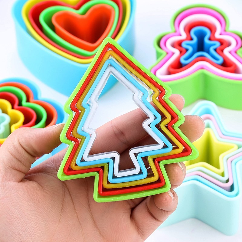 5Pcs/Set Cookie Cutter Christmas Tree Plastic Mold Set Plung