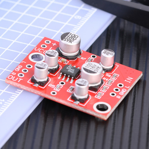 DC 5-15V AD828 Chip Stereo Preamp Power Amplifier Board Prea