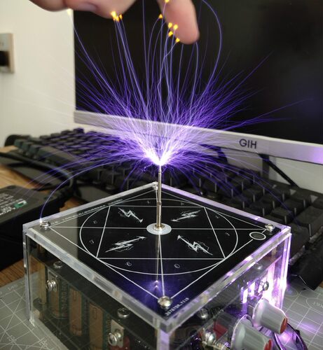 Music Tesla Coil SSTC Artificial Lightning Science and Educa