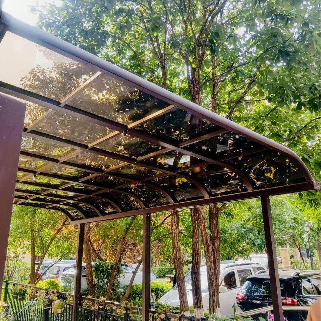 阳光板静音雨棚户外PC耐力板铝合金透明家用楼顶窗户遮雨棚防暴雨