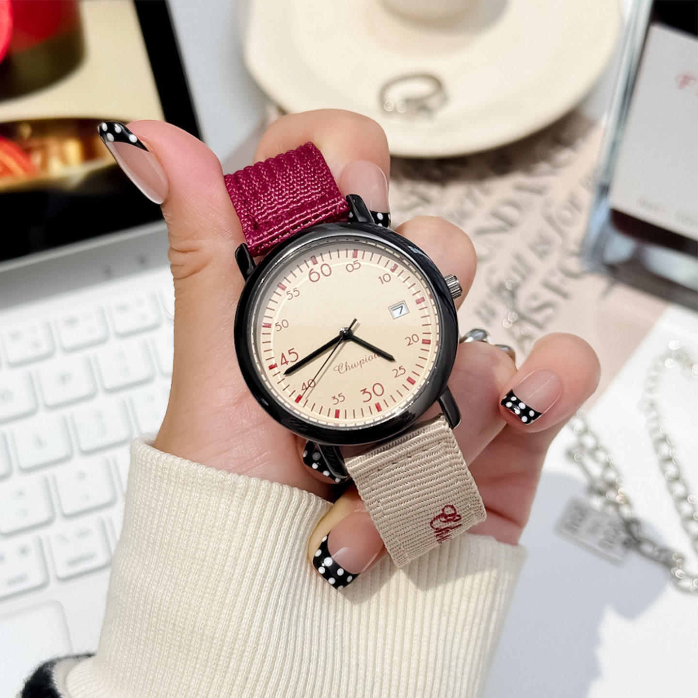 学院风高颜值手表女款学生初高中2026新款只看时间考试专节日礼品