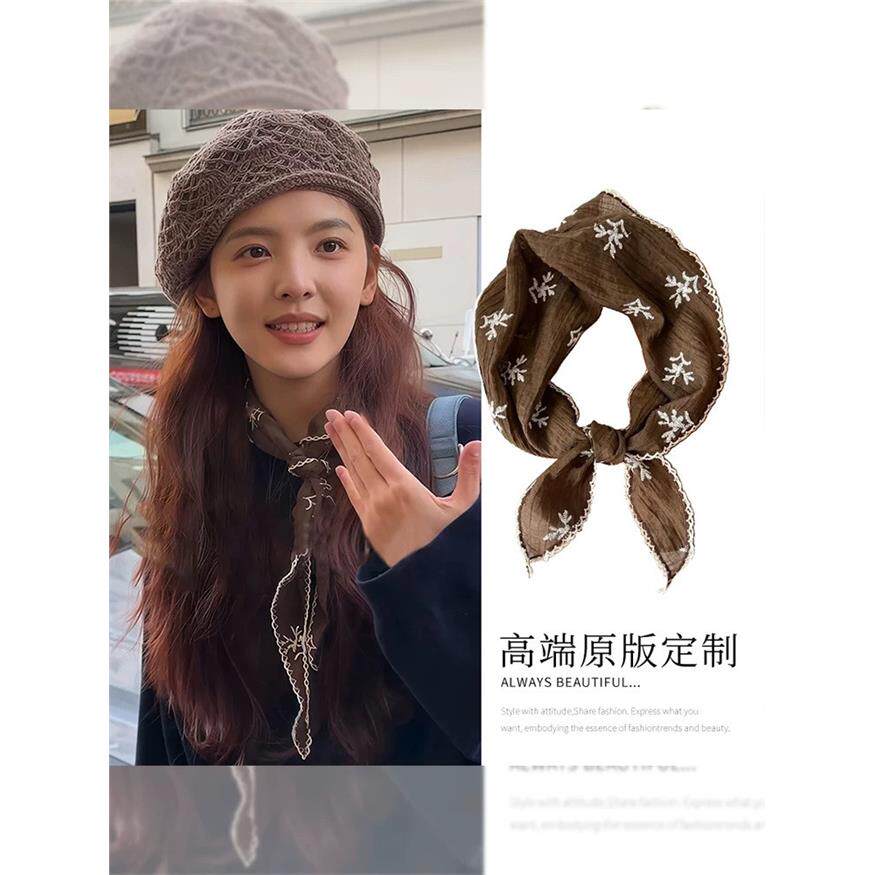 章若楠同款棕色绣花丝巾