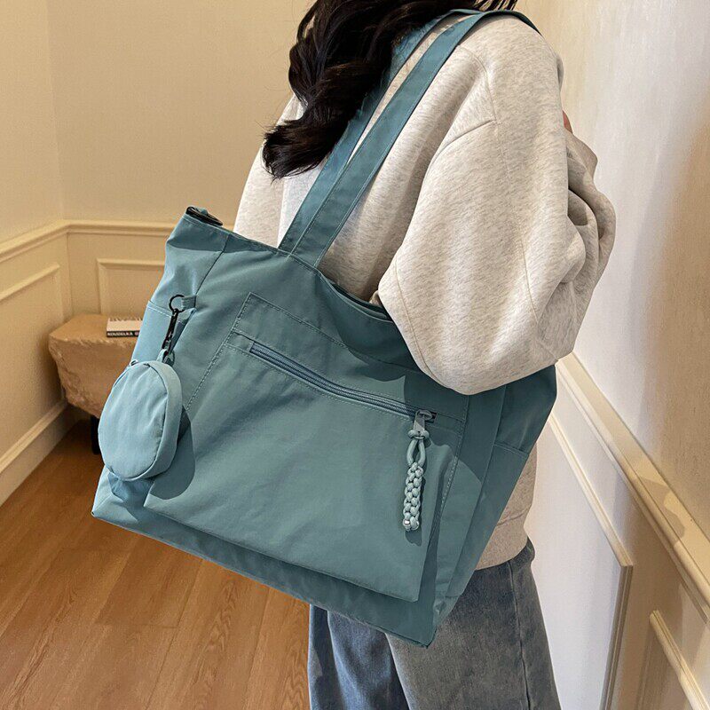 休闲大容量帆布包包女夏季简约百搭单肩包学生上课通勤斜节日礼品
