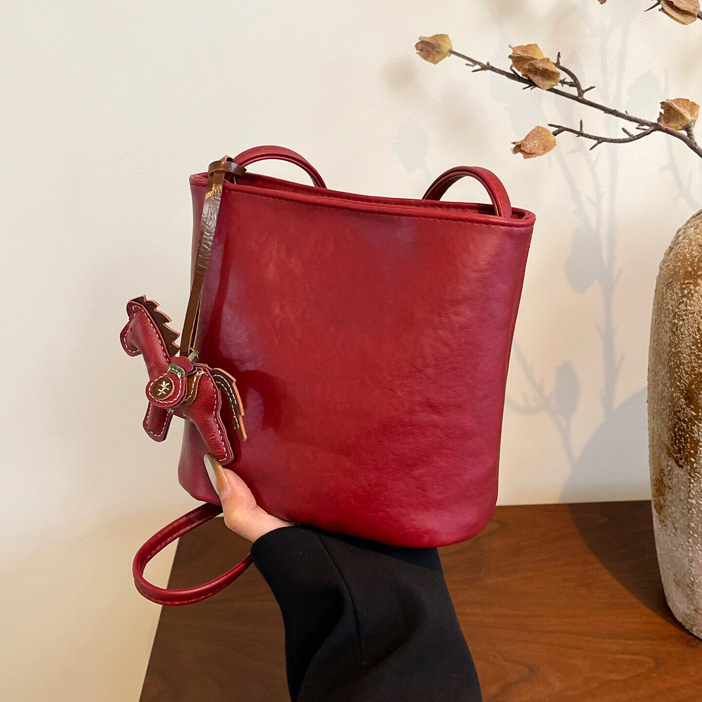 新年红色小包包女2026新款洋气百搭斜挎手机包休闲通勤单节日礼品