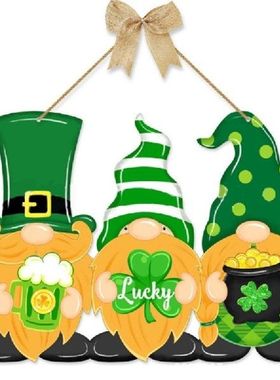 Patricks Day  Door Plate Gnome Clover Ornaments Hangable