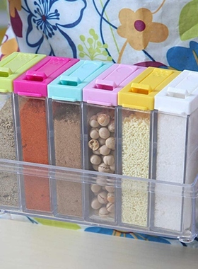 Hot 6 Case Spice Shaker Jars Plastic Salt and Pepper