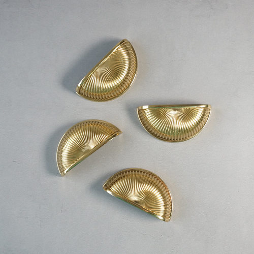 1Pc Antique Brass Single Hole Handle Wardrobe Door Shoe