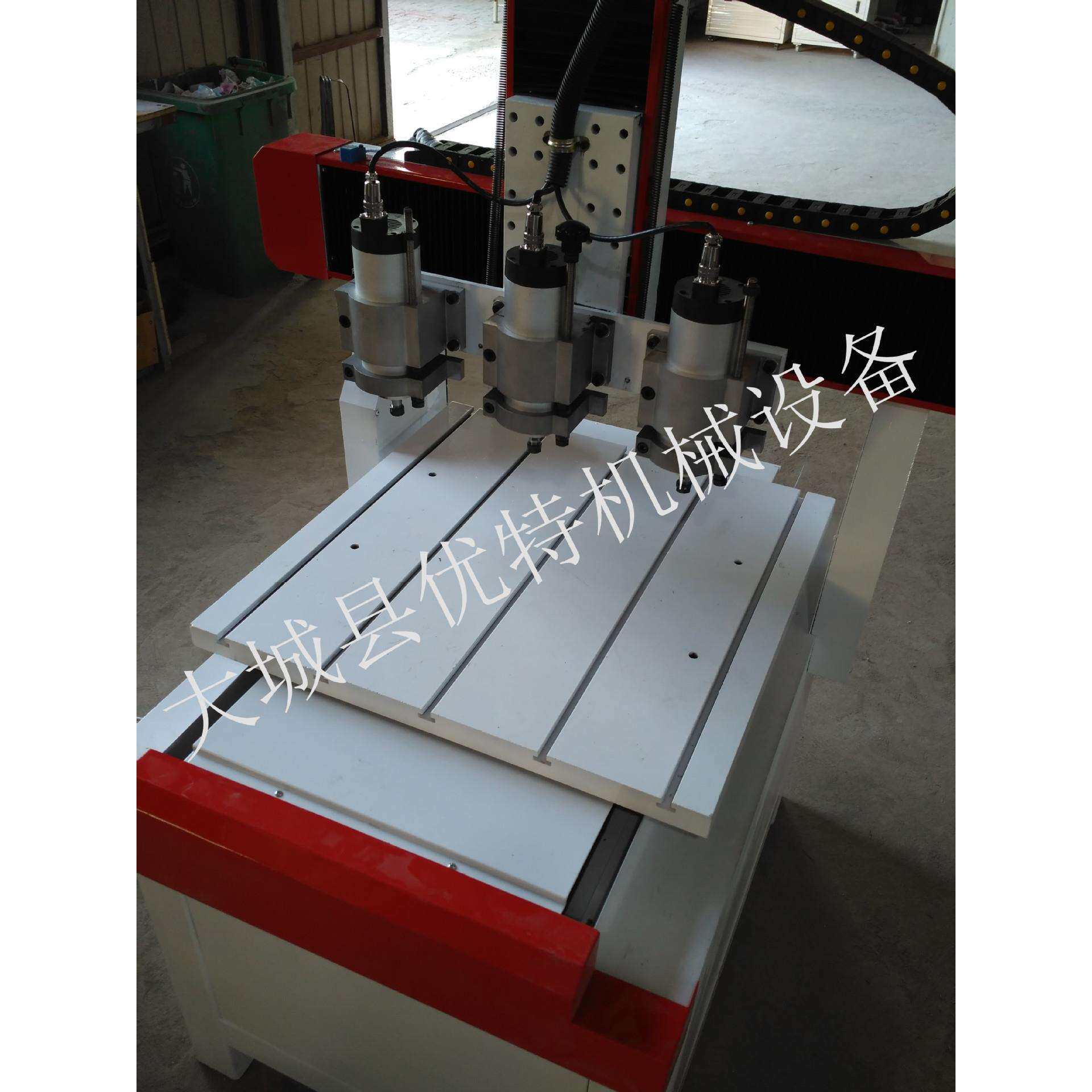 6090型cnc雕刻机木工广告工艺品立体雕刻机