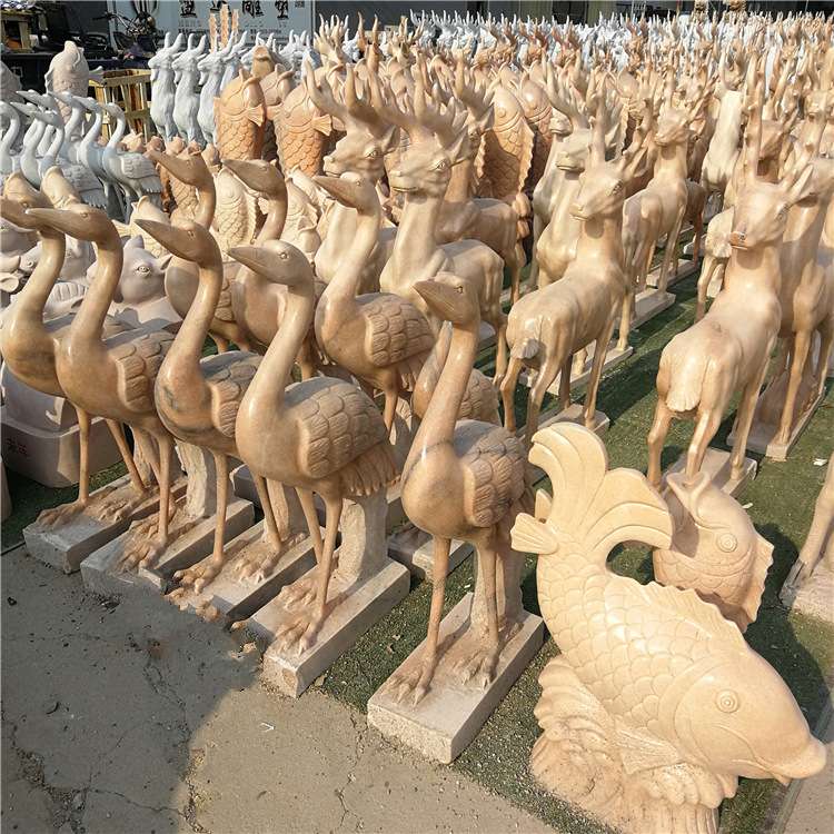 石雕晚霞红小鹿石头鹿雕刻鹿梅花鹿鹿石雕羊公园花园草坪摆件