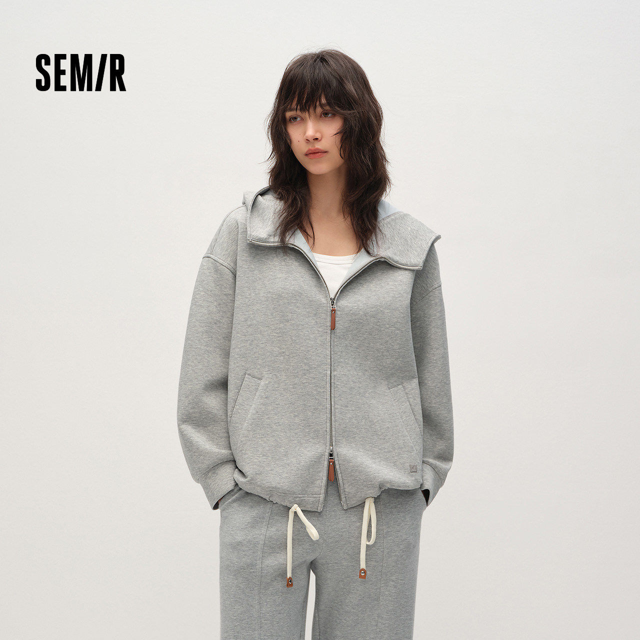 森马外套女春连帽宽松抽绳2026新款商场同款森柔松弛感百搭夹克,女装/女士精品,短外套,淘宝优惠券,粉丝福利购,淘宝优惠卷