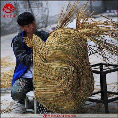 稻草人定制造型乡村民宿打卡美陈装置草雕艺术雕塑丰收节稻草展品