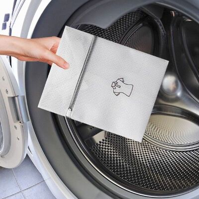 Durable Fine Mesh Laundry Bags For Delicates With Premium