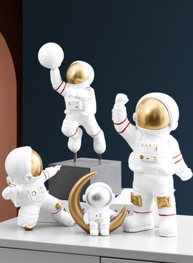 Space Man Shaped Resin Statue Non-slip Free-standing DIY