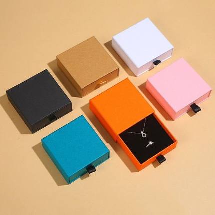 1pc Pull-Out Jewelry Box White Pink Black Necklace Earring