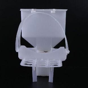 Kotak Wadah Plastik Dispenser Makanan Burung Nuri Kandang