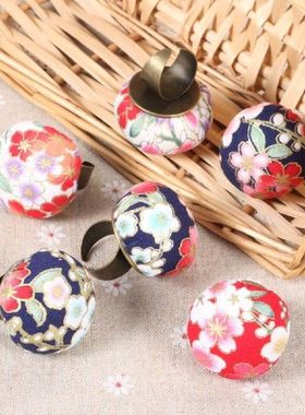 1pc Sewing Ring Pin Cushion Needle Holder Mini Pins Base