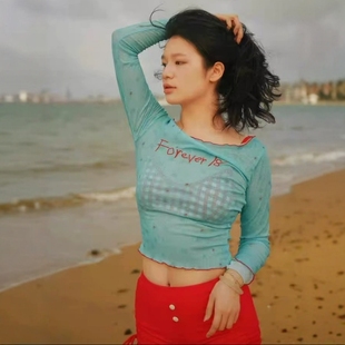 大碼 女士高級(jí)感純欲四件套小胸海邊度假溫泉 泳衣分體比基尼長(zhǎng)袖