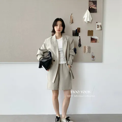 女秋季短裤TTOOVOUIS高腰西装显瘦新款a字小个子2261韩版高级感