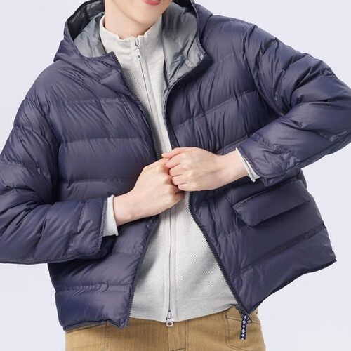 斯琴2023冬专柜正品炭灰色连帽落肩拉链宽松短款鹅绒服BCDS02049