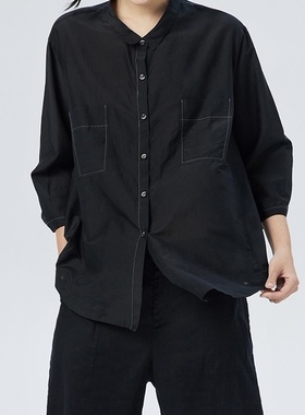 斯琴2023夏专柜正品女丝棉混纺黑色翻领单排扣落肩衬衫BCXS01602