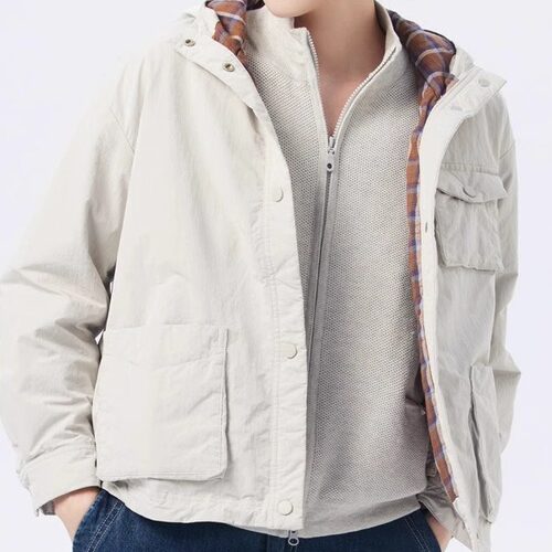 斯琴2023冬专柜正品女米白连帽单排扣落肩短款棉服外套 BCDS01634
