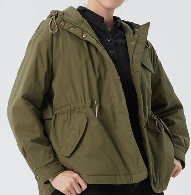 斯琴2023春新品棉质绿色单排扣拉链连帽落肩外套 BCCS00504 1780