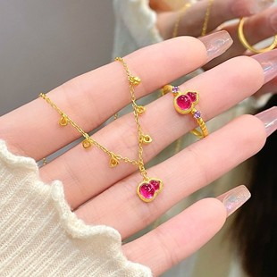 新款时尚新中式粉红色小葫芦颈项链新中式感甜美锁骨链女