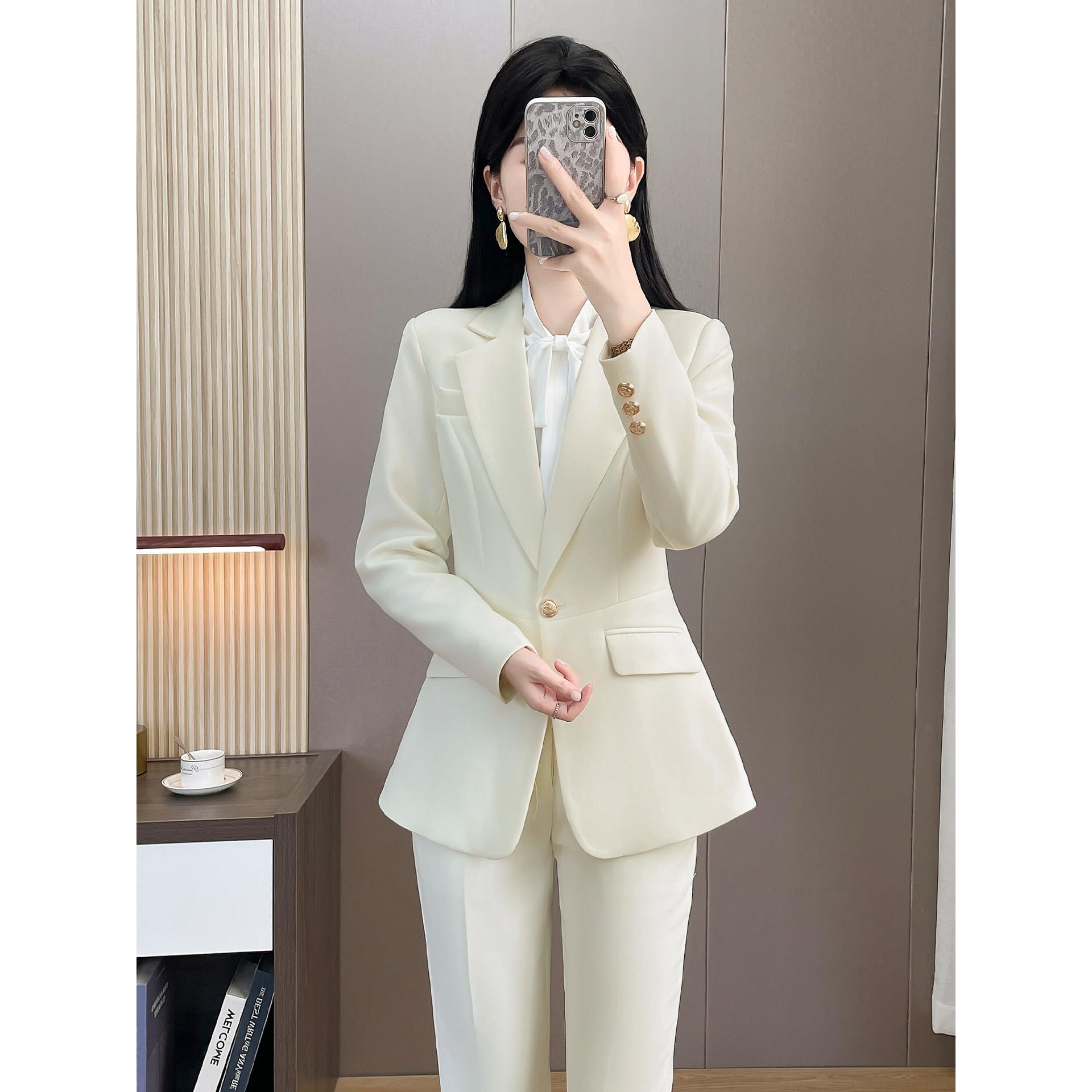 杏色职业西装套装女2025新款秋冬小个子休闲时尚气质修身正装西服