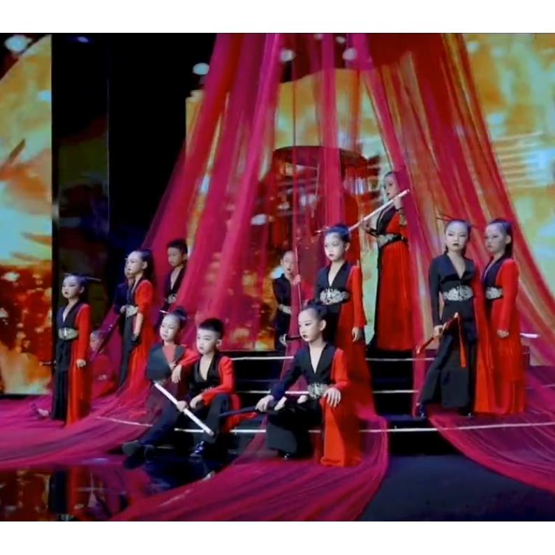 炫步儿童国潮武侠风女童模特走秀礼服中国风古风车模舞台演出西装