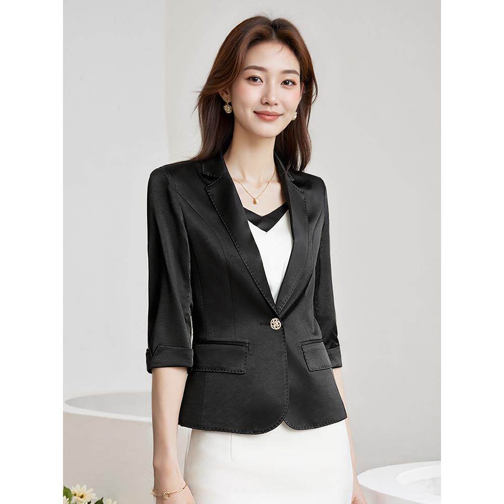 高级感黑色西装外套女夏季薄款醋酸缎面小个子休闲短款七分袖西服