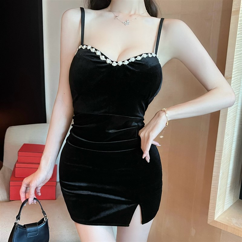 夜总店技师工作服性感金丝绒吊带短款紧身露背开叉连衣裙纯欲短裙