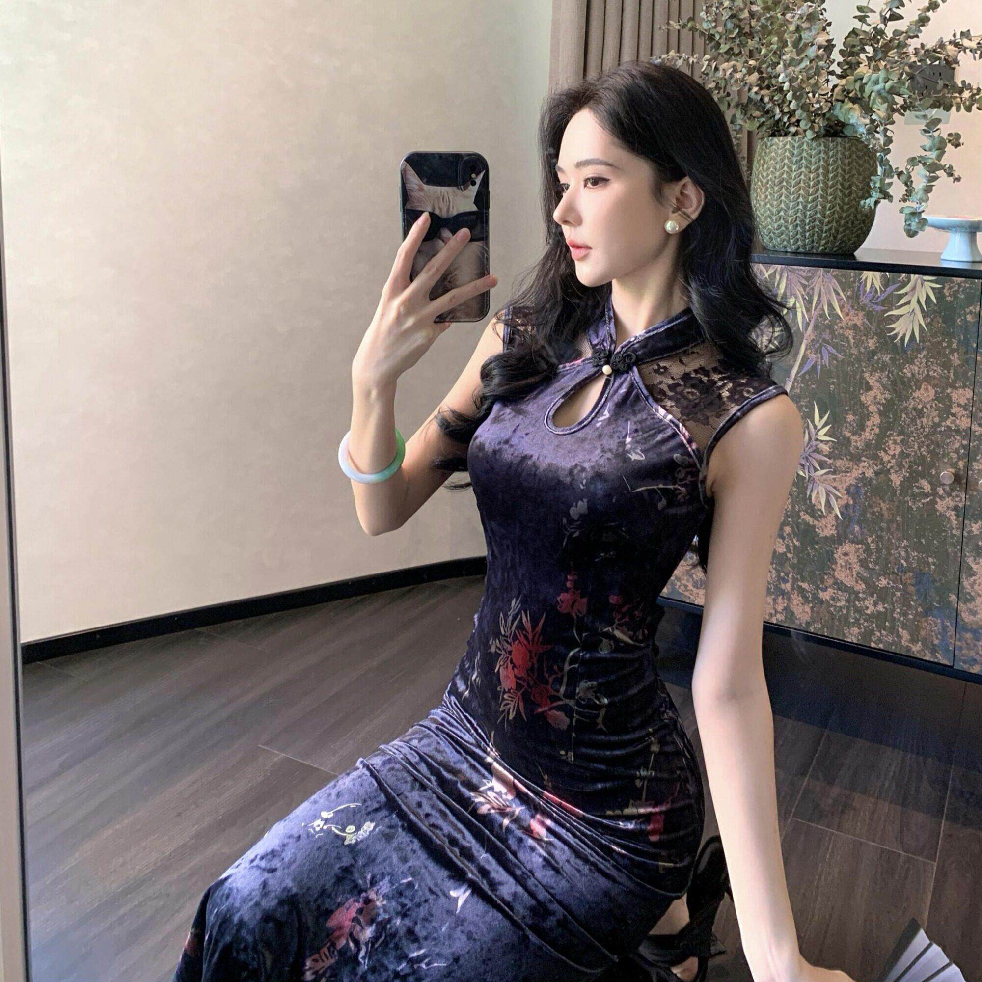 新中式年轻款改良旗袍长裙金丝绒蕾丝拼接连衣裙直播女主播衣服