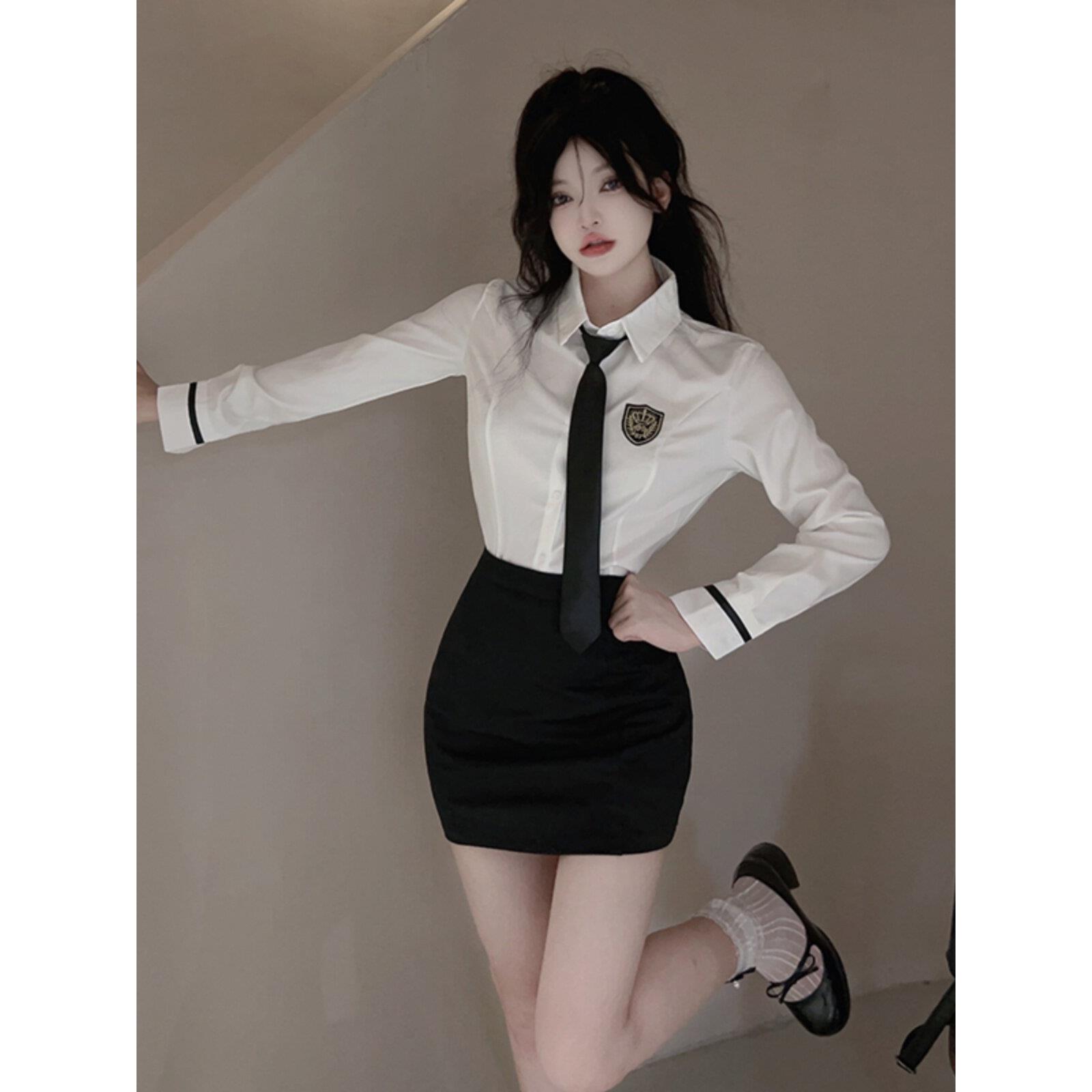 工作服套装女秋季学院风白色长袖领带衬衣百褶裙制服减龄两件套
