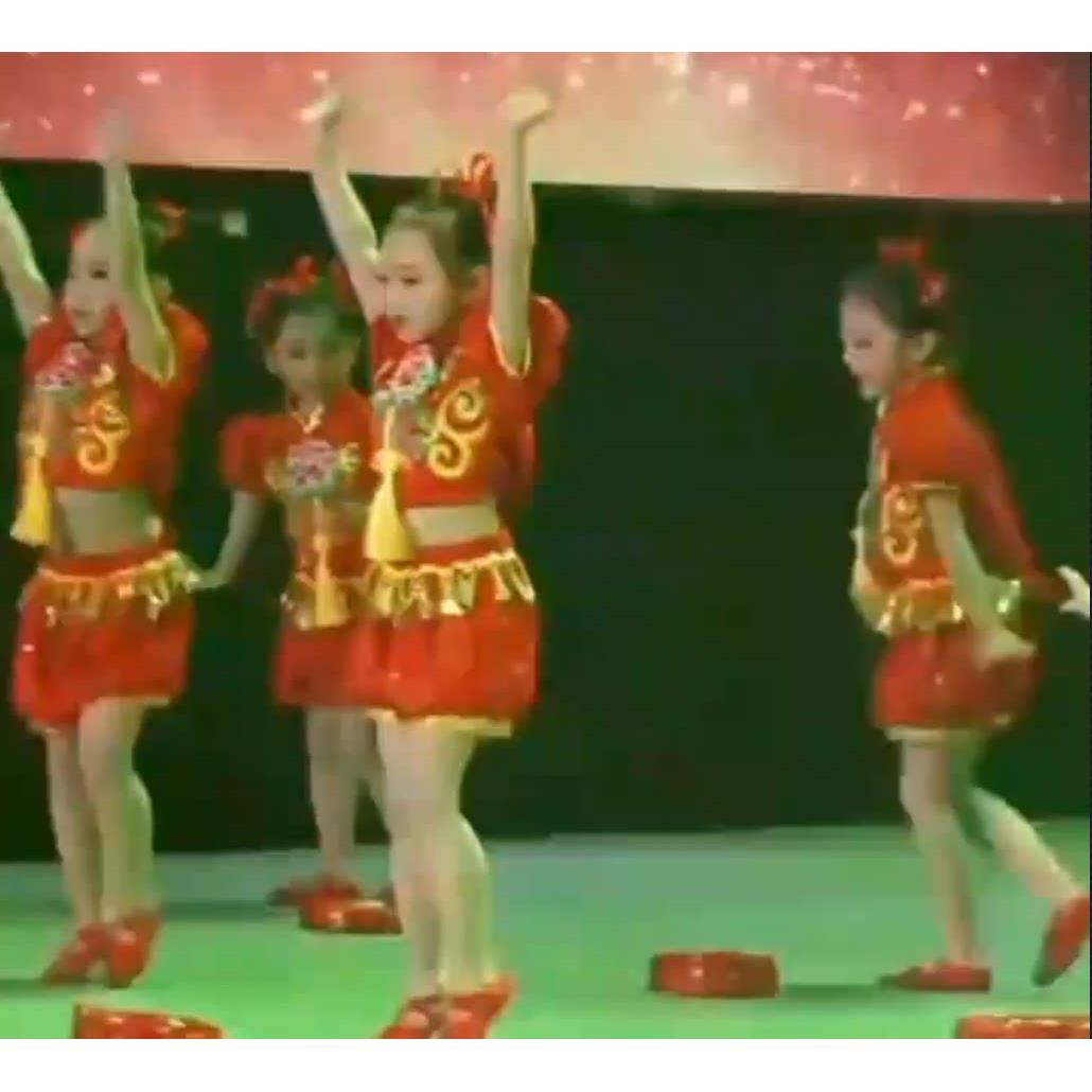 六一儿童喜庆中国红梦娃演出服男女童幼儿园开门红灯笼舞蹈表演服