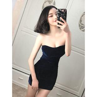 春秋2025年新款气质性感修身显瘦丝绒裹胸袖套宴会礼服短款连衣裙