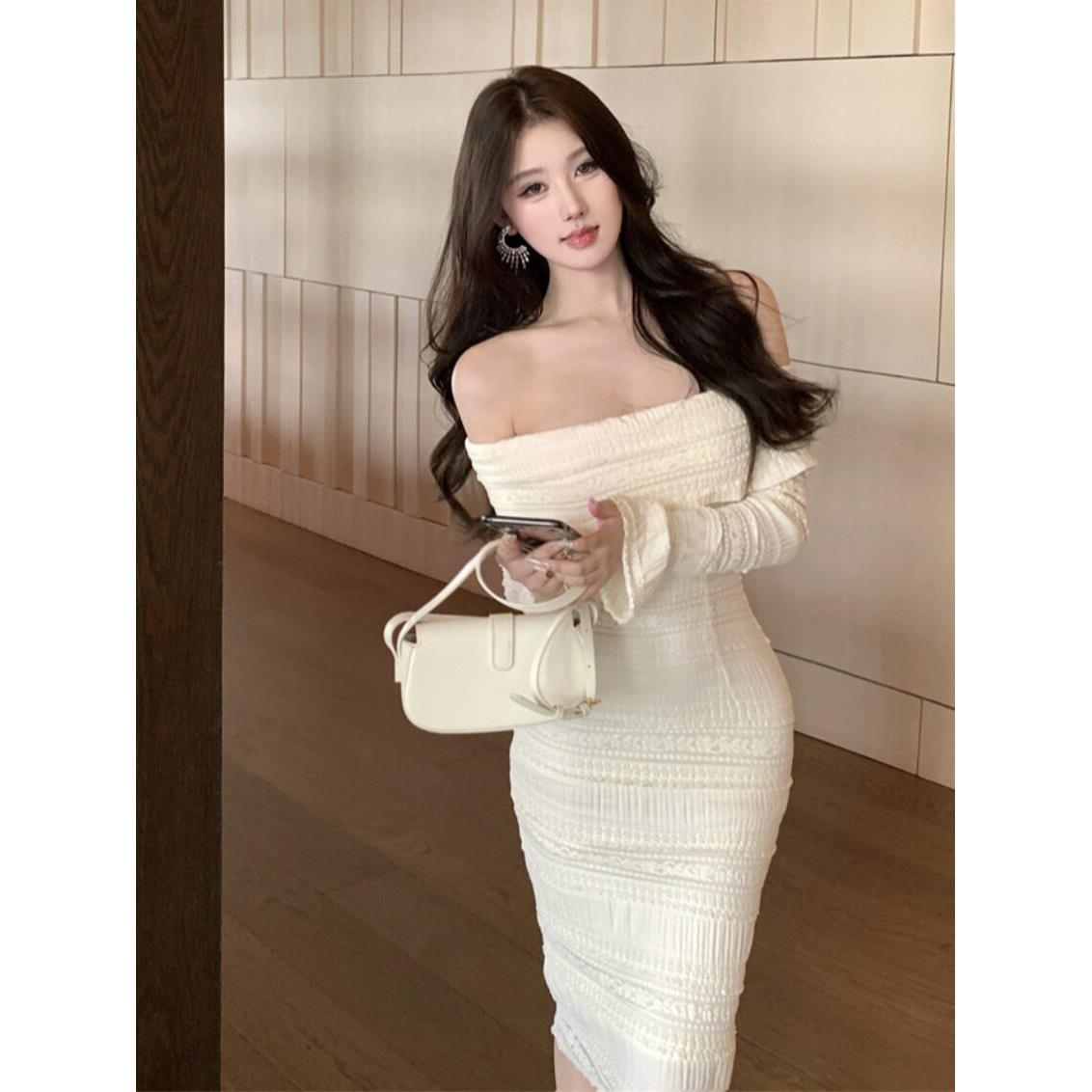 纯欲风茶歇法式一字肩连衣裙子女早秋高级感气质名媛收腰显瘦长裙