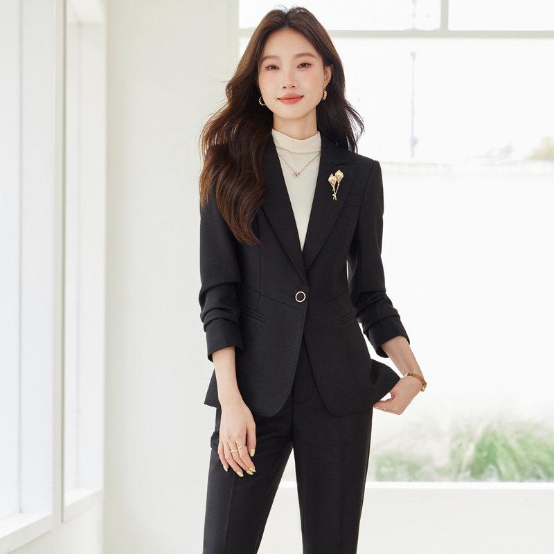 高级感西装套装女春秋新款收腰显瘦主持人正装职业西服外套工作服