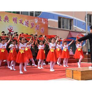 儿童我是红领巾演出服中小学生少先队员合唱表演服相约中国梦舞蹈