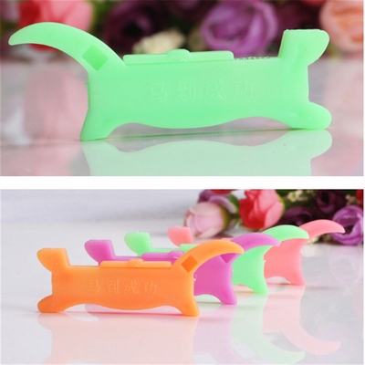 2PCS Horse Elderly Use Automatic Easy Sewing Needle Device