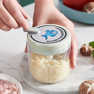 Home strangulation machine hand-made garlic scavengers can d