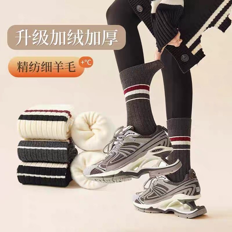 中筒短袜中小腿短袜时髦日式纯棉保暖棉短袜运动女式短袜春秋oi29