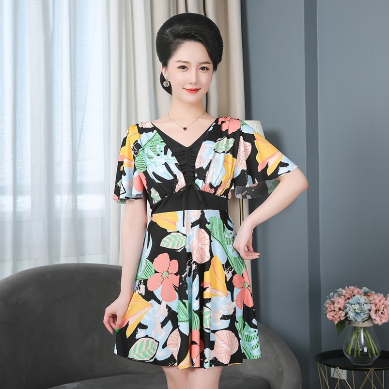 妈妈款中老年大码保守分体泳衣女